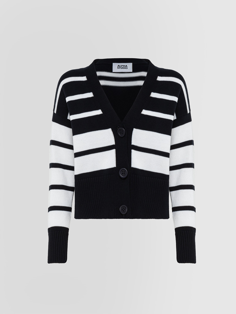ALPHA STUDIO Woman: Knitwear and Apparel FW 2023