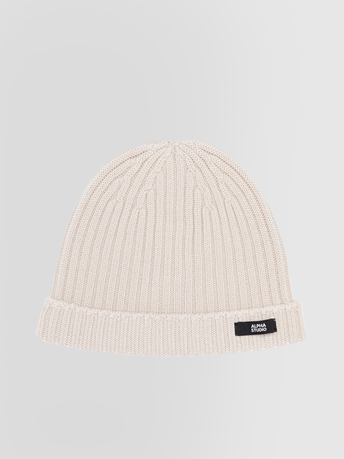 ALPHA STUDIO: CAP IN RIBBED MERINO WOOL