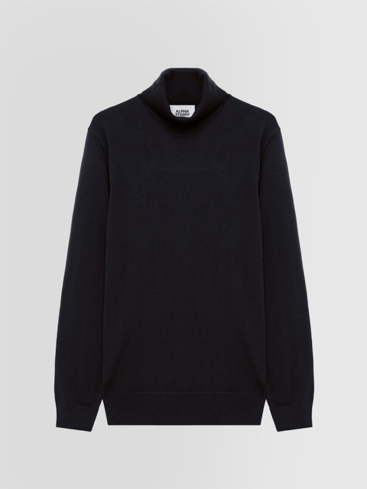 SLIM TURTLENECK SWEATER IN MERINO WOOL