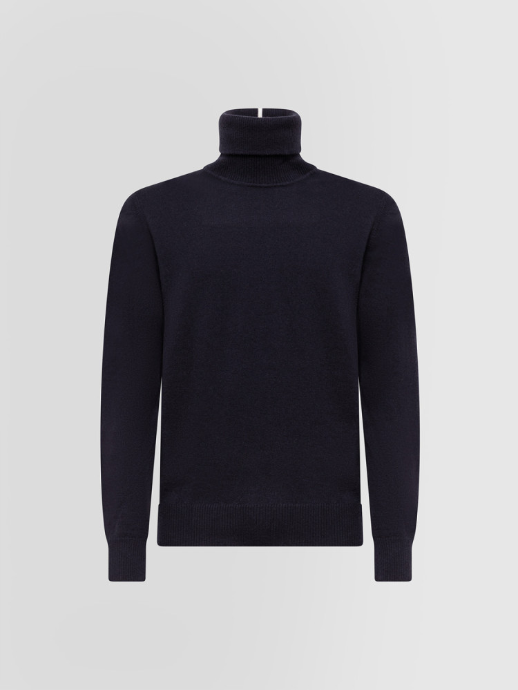 URBAN BASIC TURTLENECK SWEATER IN GEELONG WOOL