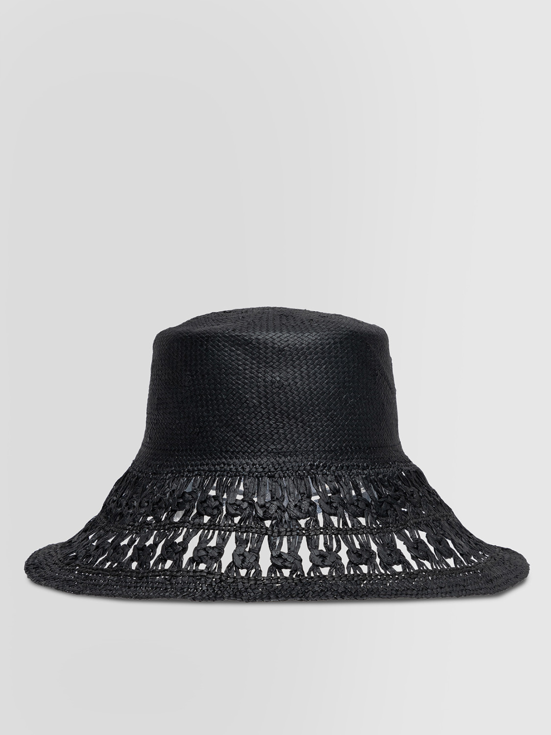 ALPHA STUDIO: CLOCHE IN CARTA TRAFORATA