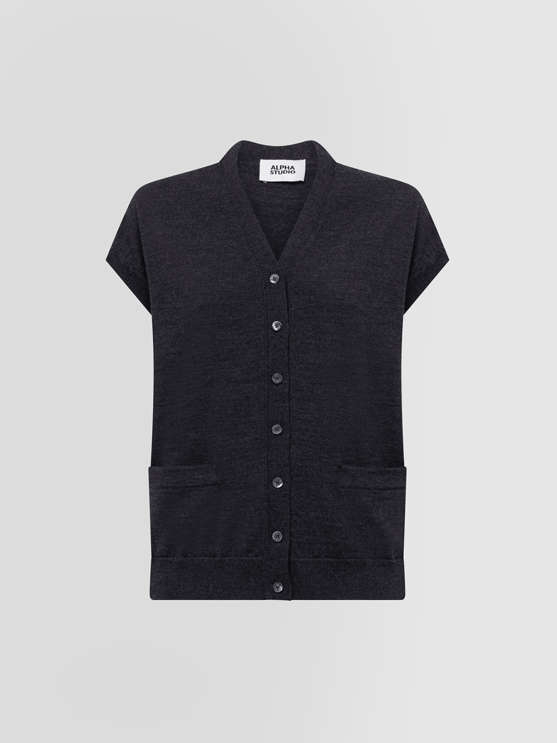 ALPHA STUDIO: TIMELESS VEST