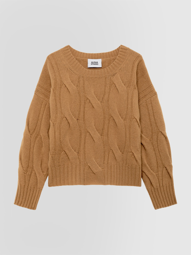 JERSEY BOXY DE CUELLO REDONDO CON TRENZAS