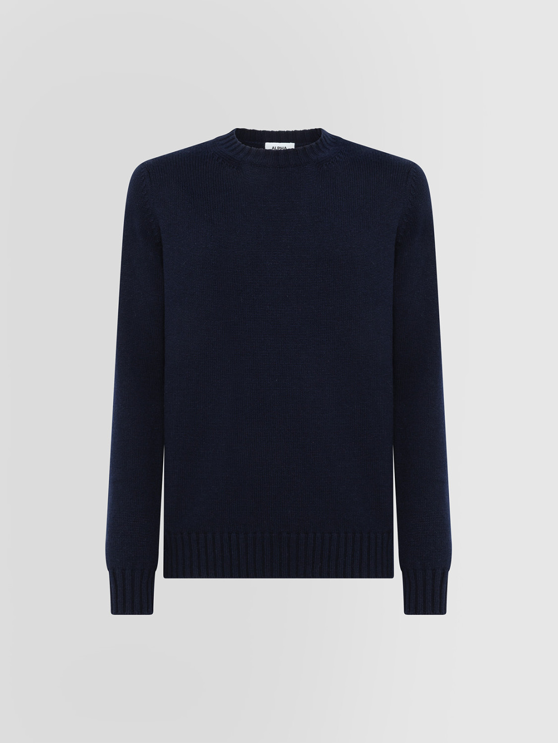 ALPHA STUDIO: URBAN CREW NECK SWEATER IN 4-PLY CASHMERE