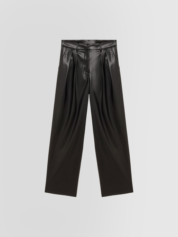 PLEATED PANTS IN ECO LEATHER