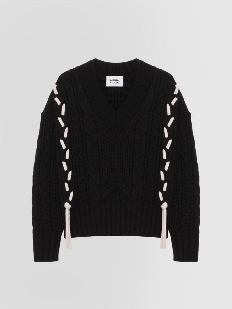 TAPE-DETAIL V-NECK SWEATER