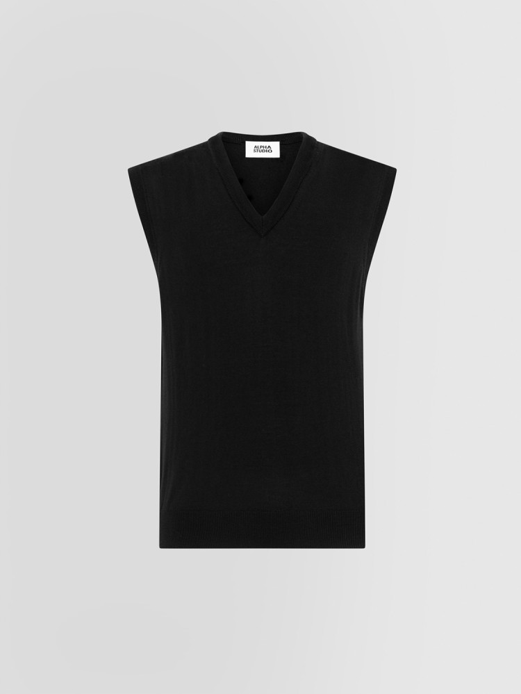 BASIC V-NECK SLEEVELESS SWEATER IN MERINO WOOL