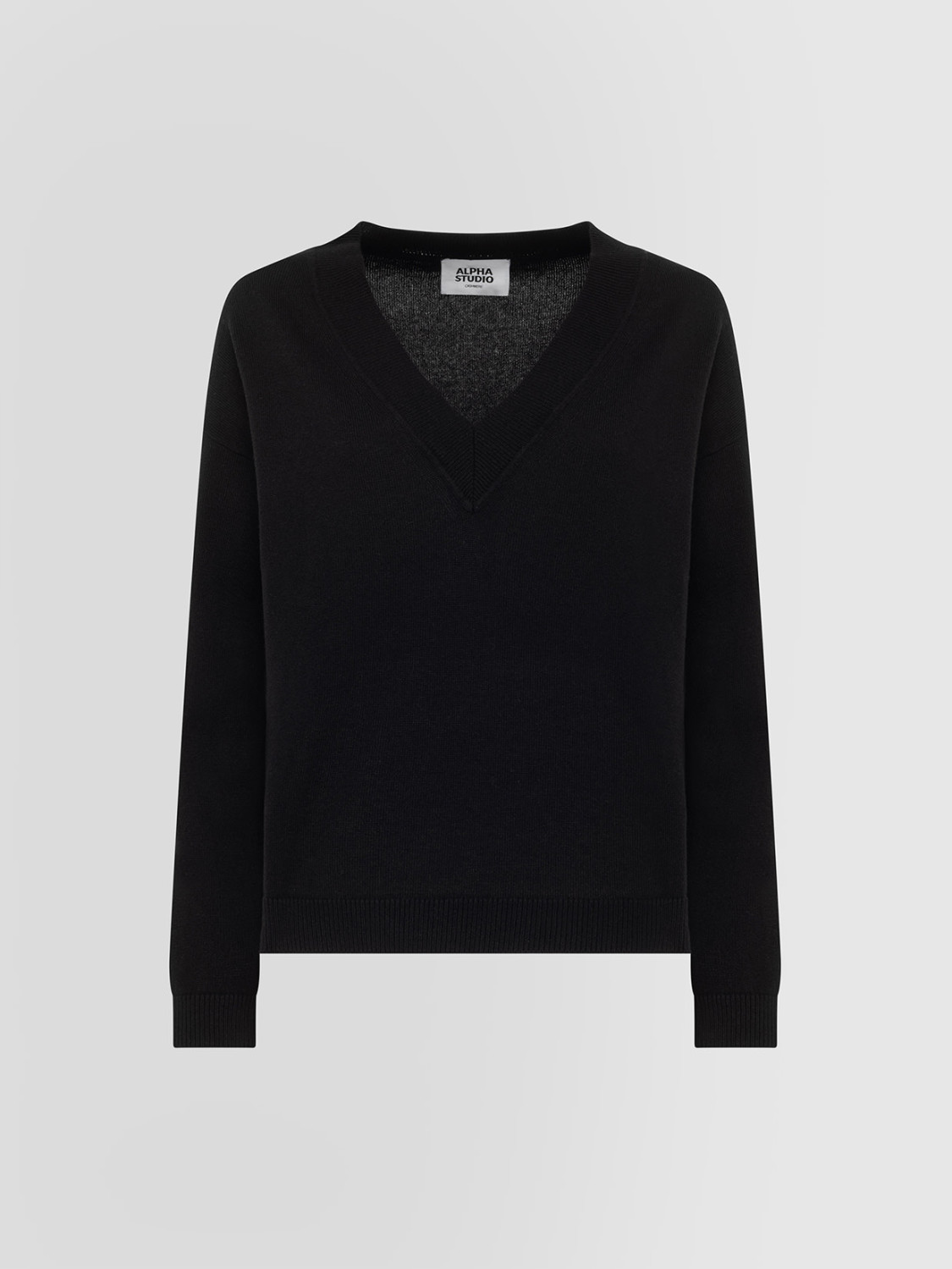 ALPHA STUDIO: FOUR SEASON V-NECK SWEATER