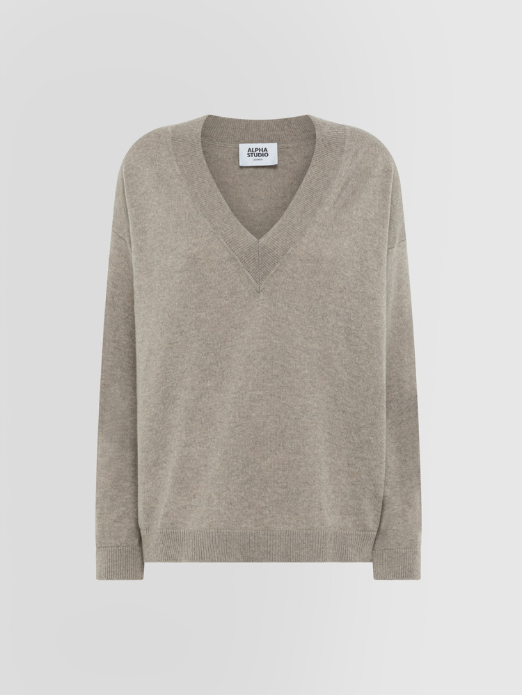 FOUR SEASON V-NECK SWEATER