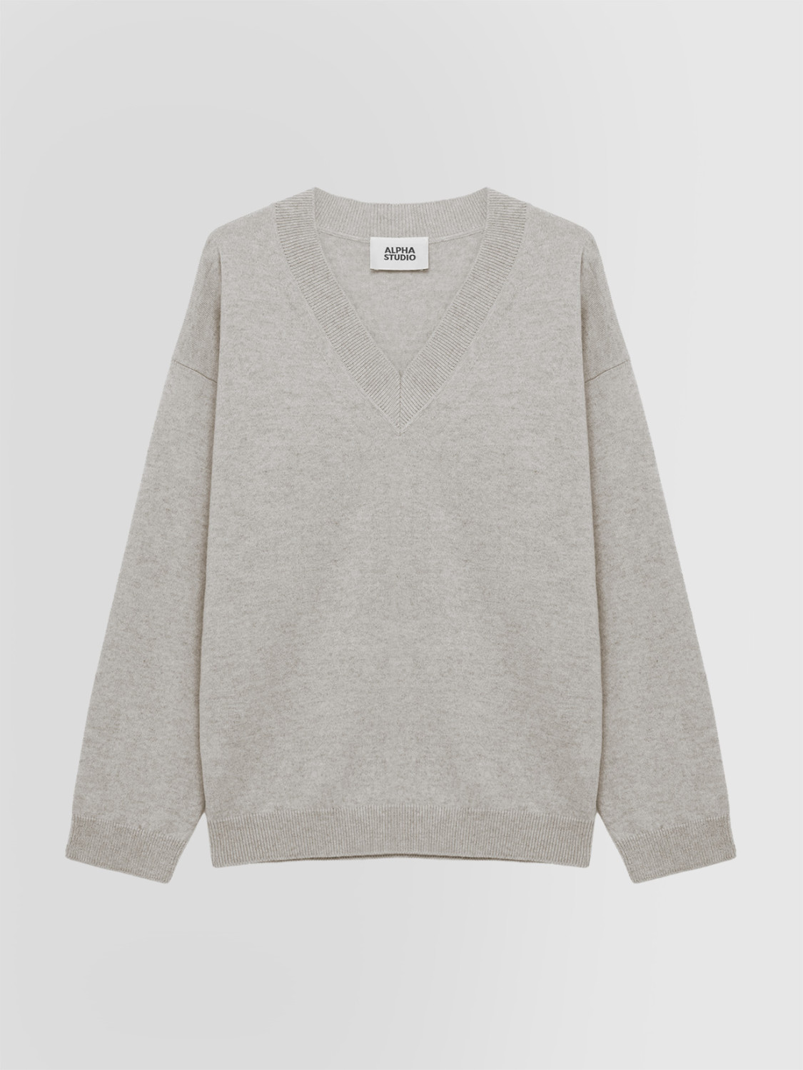 ALPHA STUDIO: JERSEY DE CUELLO PICO EN LANA GEELONG