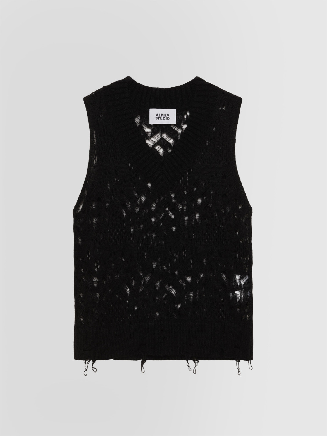 ALPHA STUDIO: SLEEVELESS LACE-STITCH V-NECK SWEATER