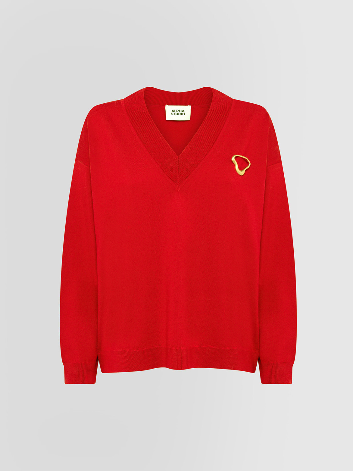 ALPHA STUDIO: TIMELESS V-NECK SWEATER