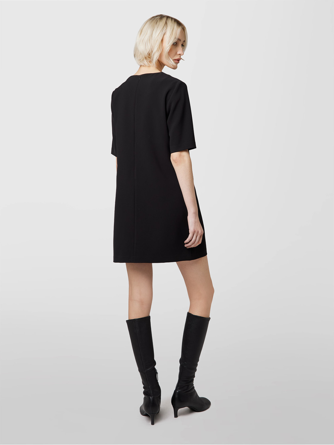 ALPHA STUDIO: MINI DRESS IN CADY