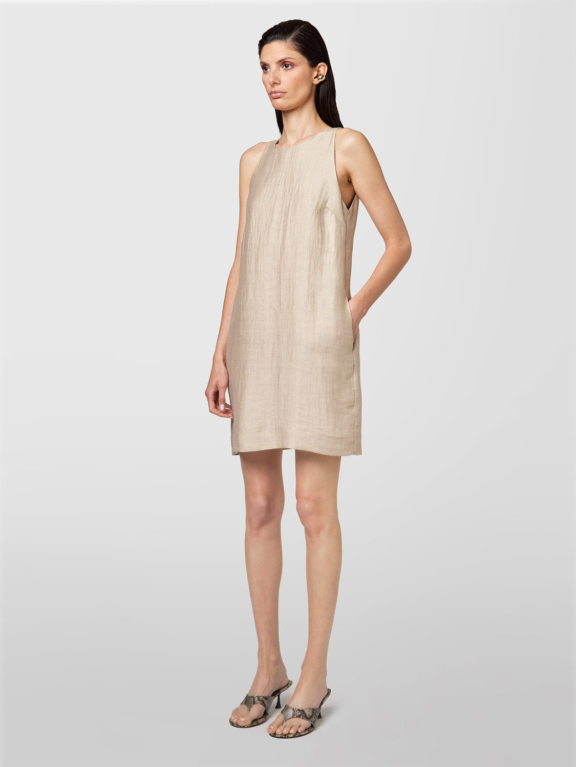 ALPHA STUDIO: SHORT LINEN DRESS