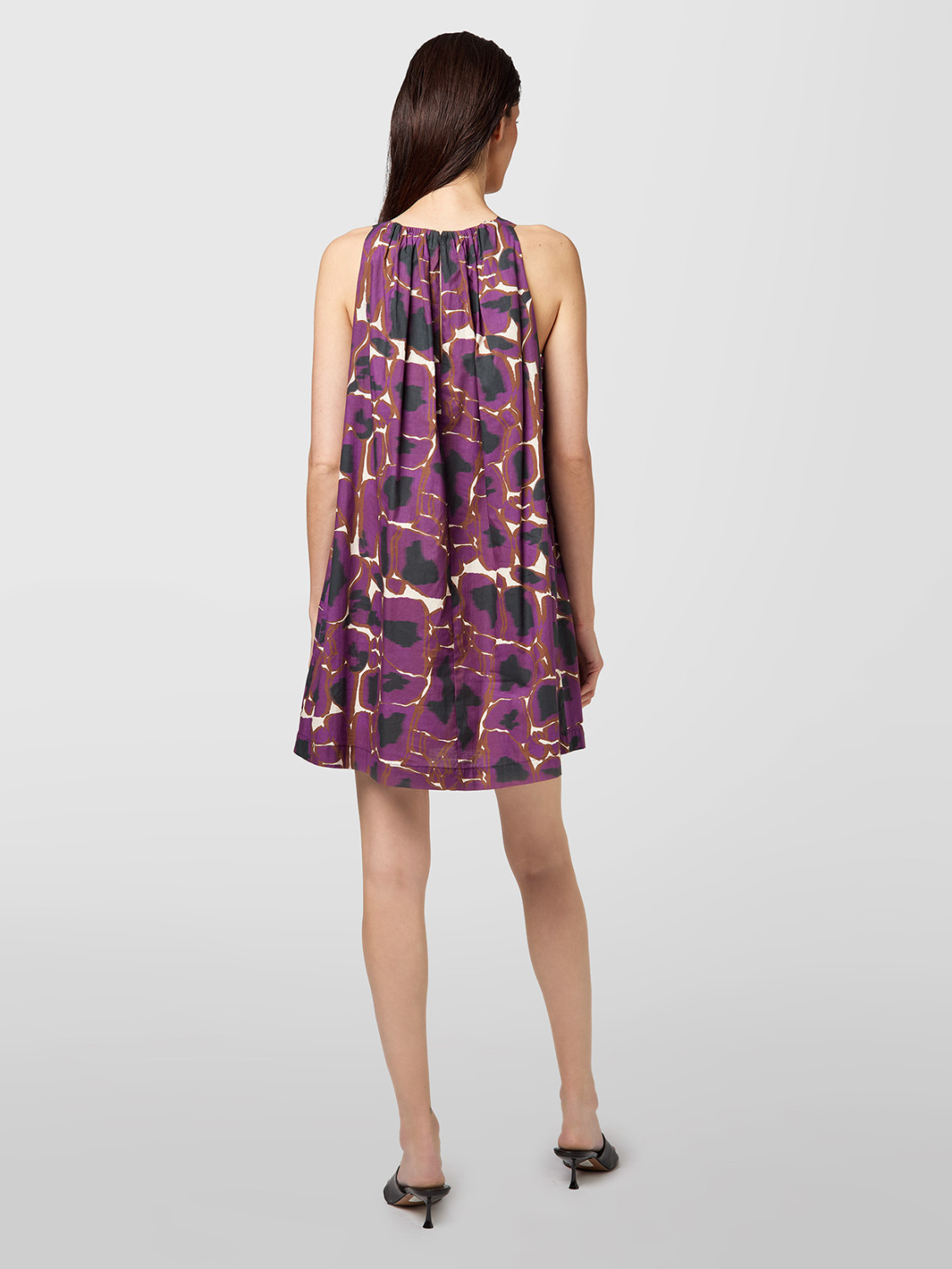 ALPHA STUDIO: VESTIDO CORTO ESTAMPADO ÉTNICO