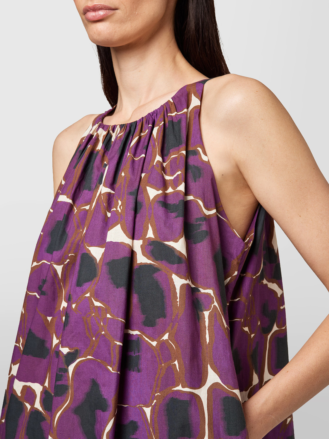 ALPHA STUDIO: VESTIDO CORTO ESTAMPADO ÉTNICO