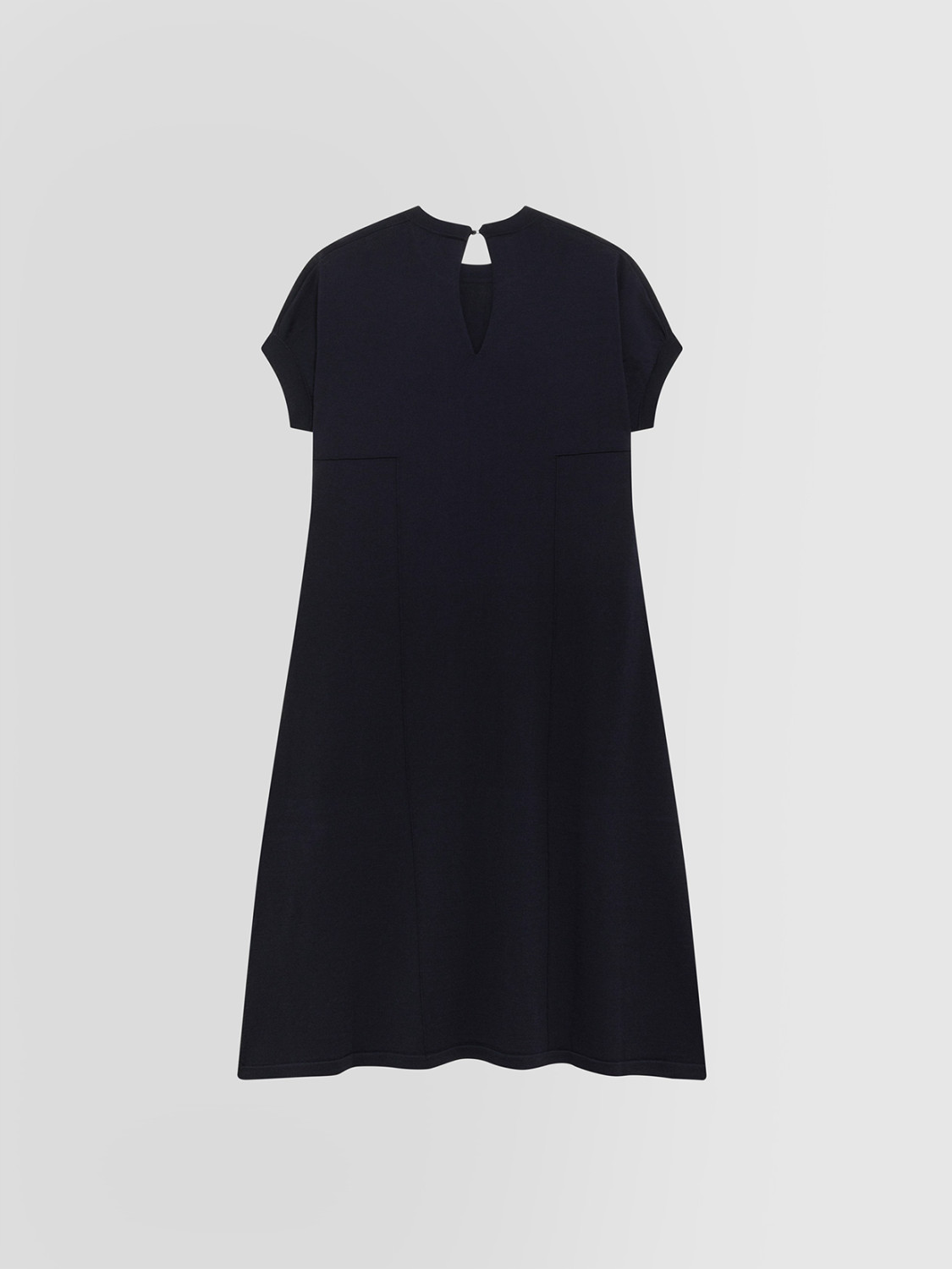 ALPHA STUDIO: DAILY CHIC DRESS