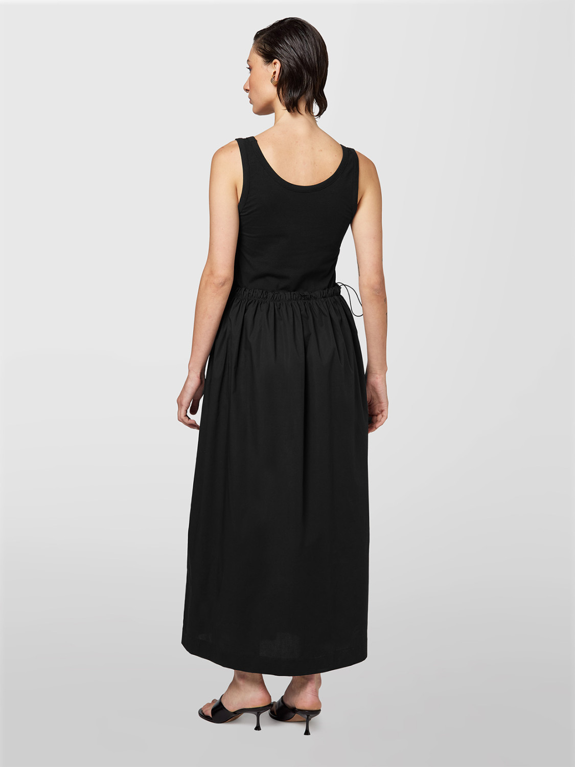 ALPHA STUDIO: VESTIDO DE CUELLO REDONDO NEW SHAPES