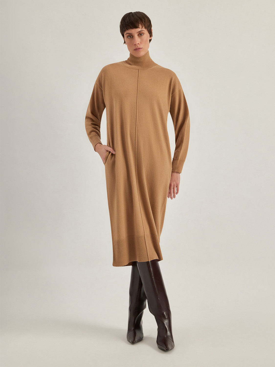 ALPHA STUDIO: DRESS IN GEELONG WOOL