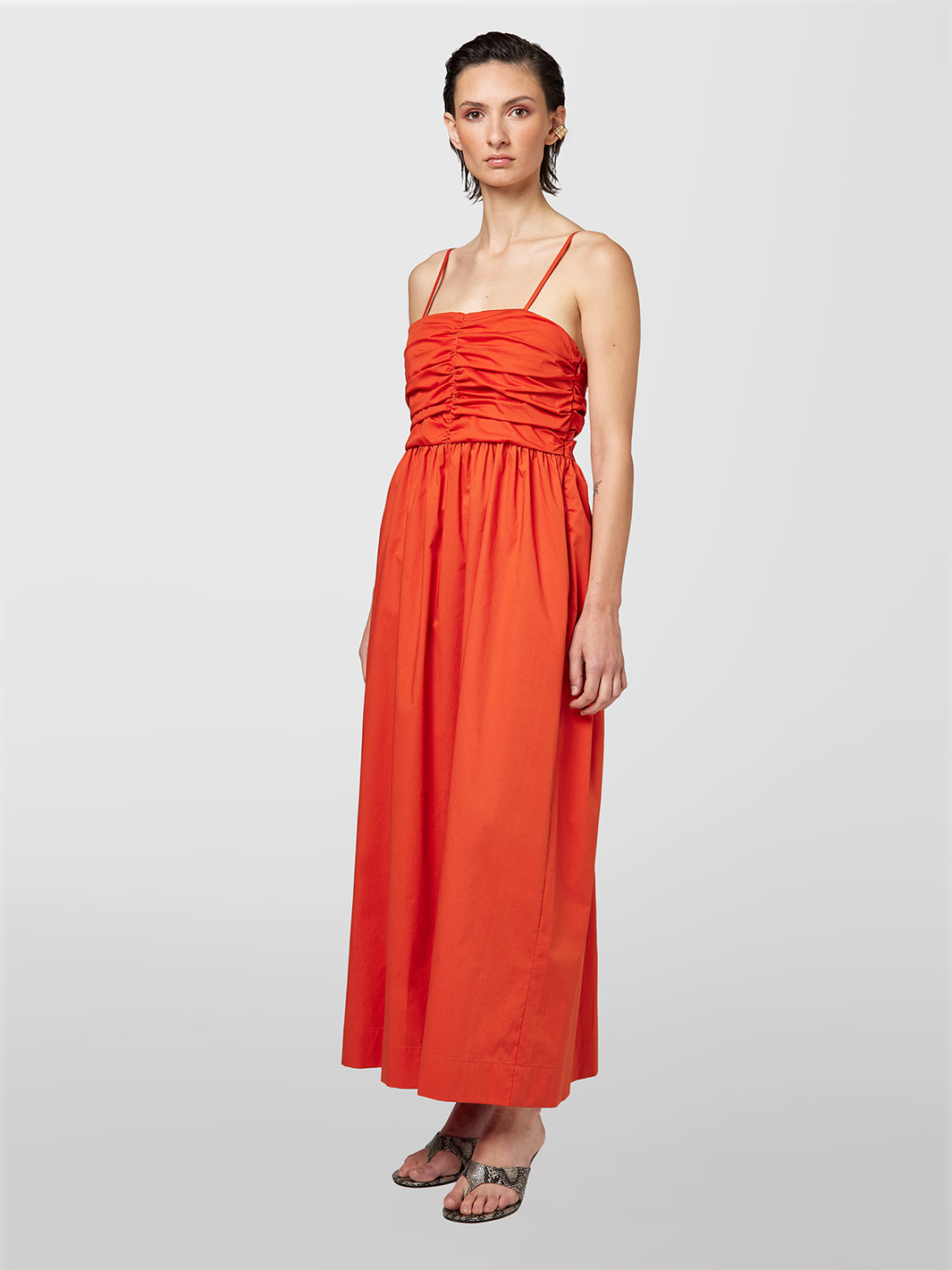 ALPHA STUDIO: VESTIDO ARRUGADO EN POPELÍN