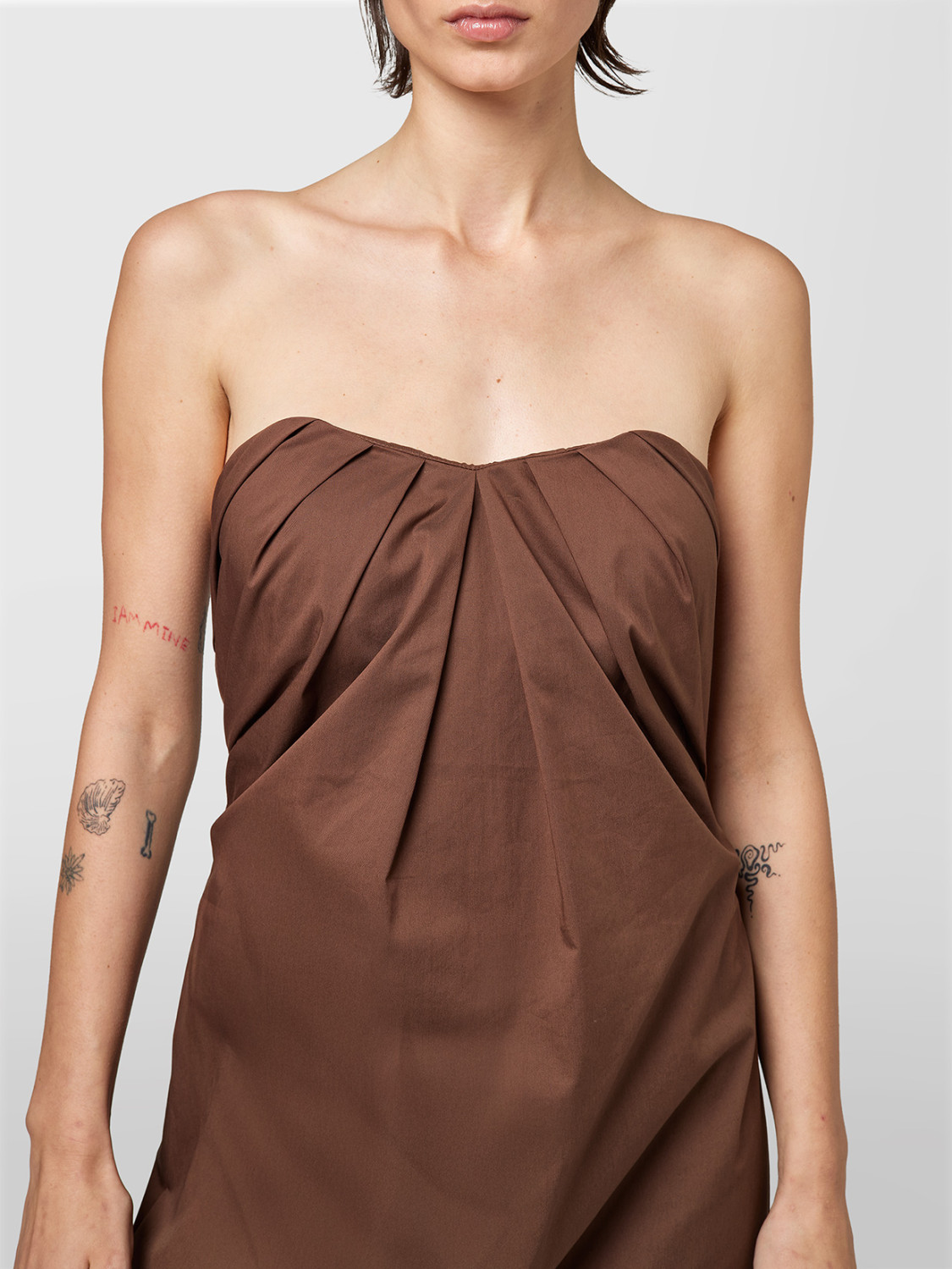 ALPHA STUDIO: VESTIDO ESCOTE EN CORAZÓN DE ALGODÓN TÉCNICO