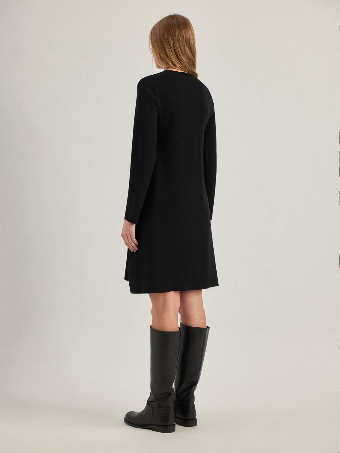 ALPHA STUDIO: ROBE ÉVASÉE EN MAILLE