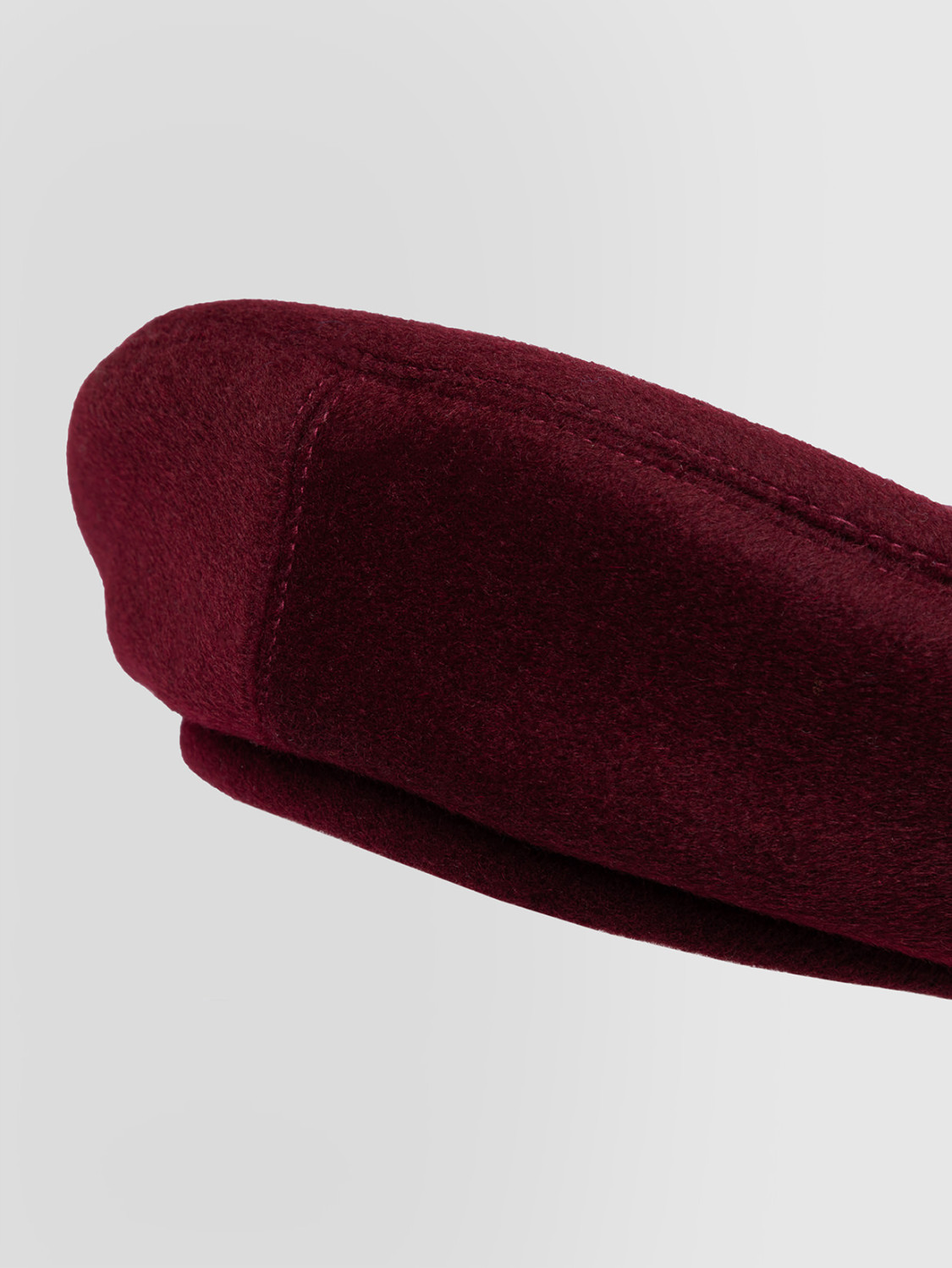 ALPHA STUDIO: DOUBLE BERET