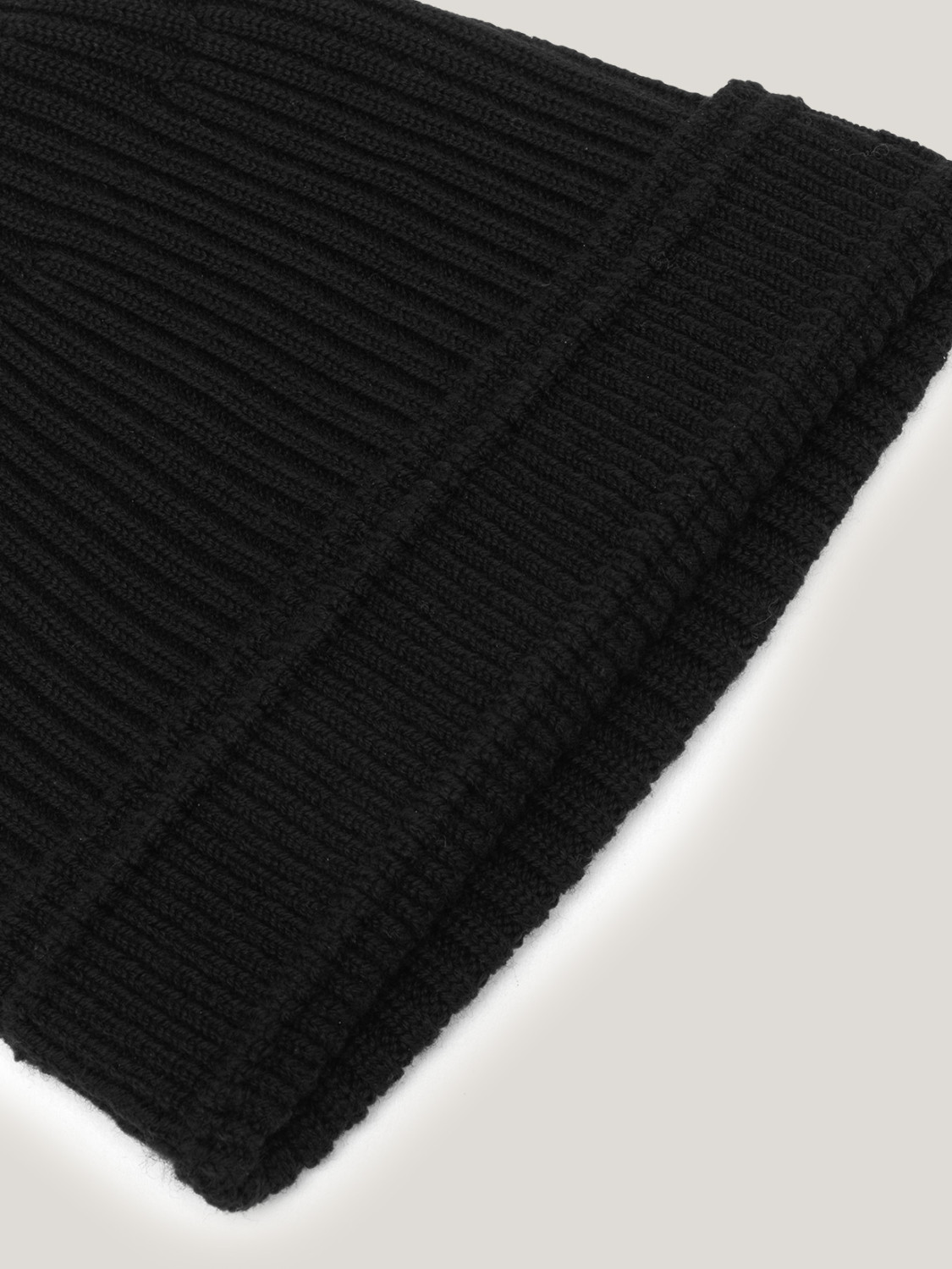 ALPHA STUDIO: BEANIE COSTA IN LANA