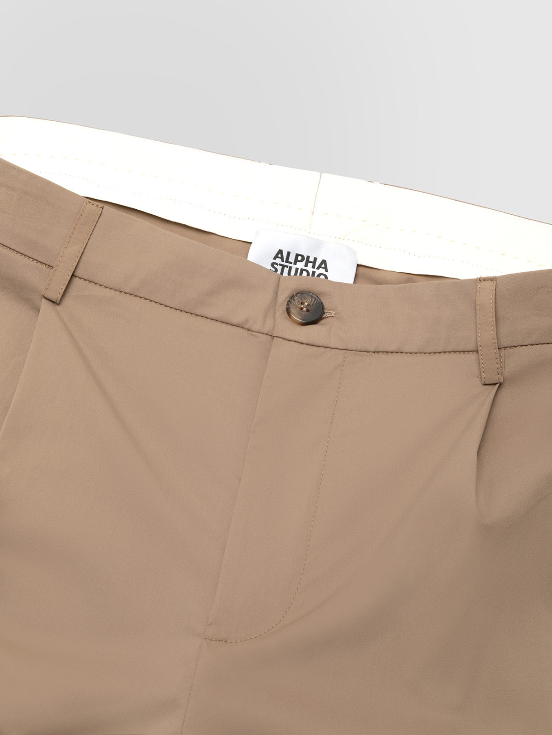 ALPHA STUDIO: TECHNICAL COTTON BERMUDA