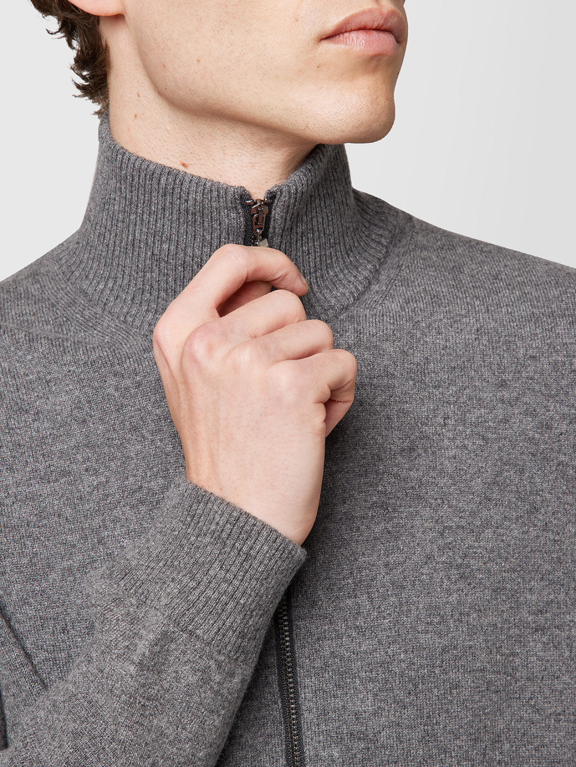 ALPHA STUDIO: BASIC BLOUSON IN CASHMERE WITH ZIP