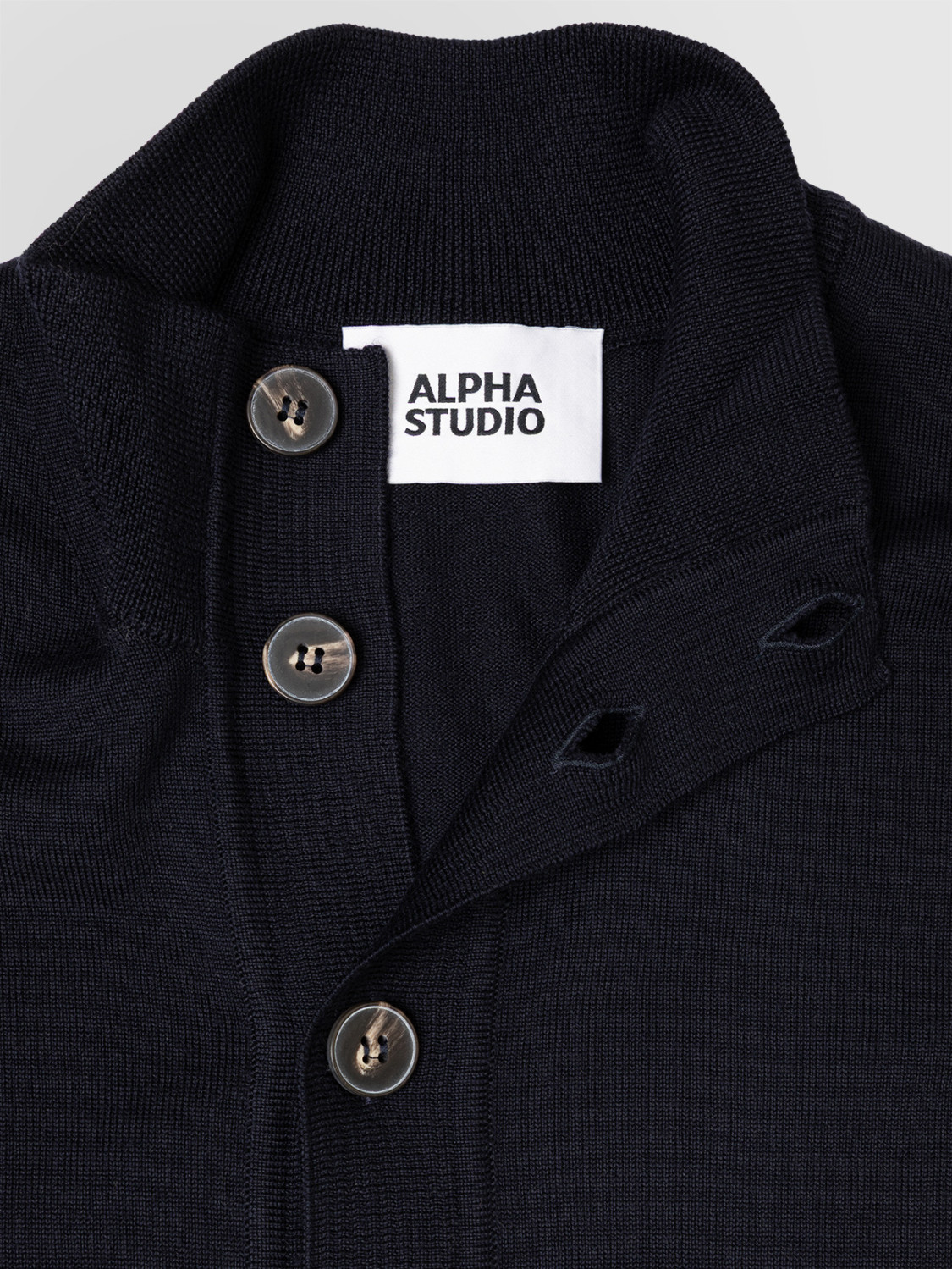 ALPHA STUDIO: BLOUSON CON BOTONES Y CODERAS EN LANA MERINO
