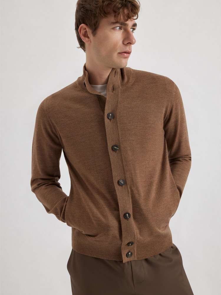 BLOUSON CON BOTONES Y CODERAS EN LANA MERINO