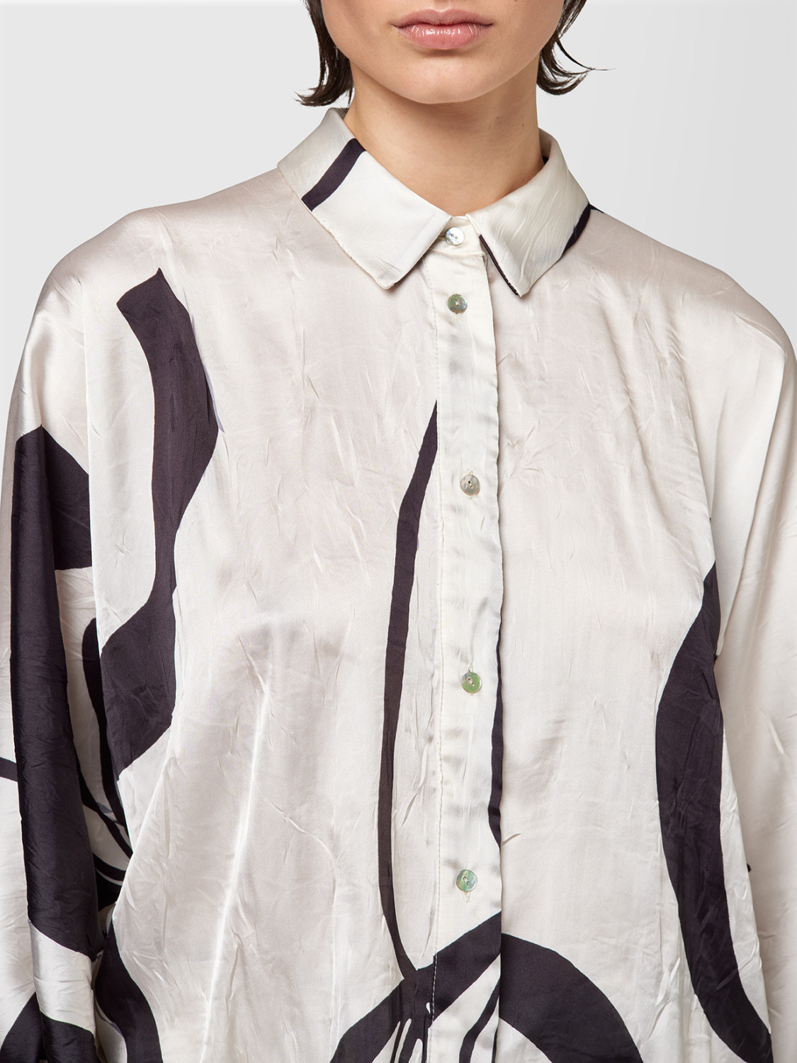 ALPHA STUDIO: CRINKLE FLOWER SHIRT