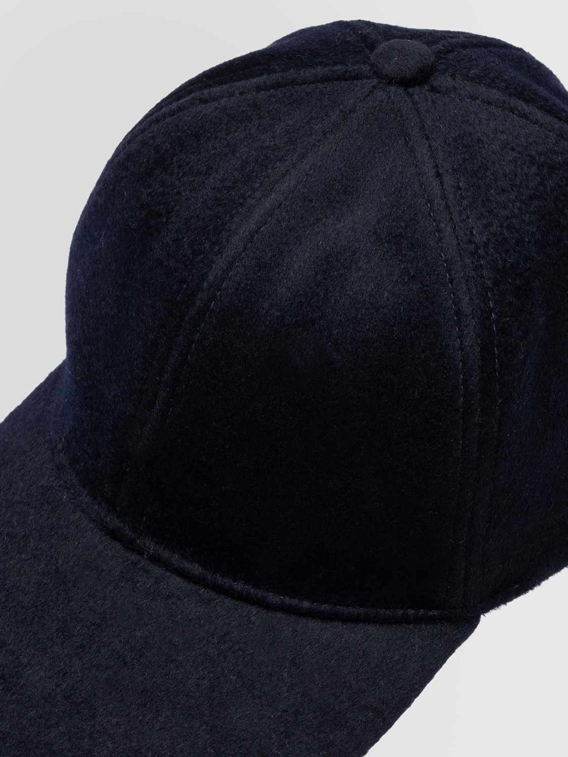 ALPHA STUDIO: DOUBLE BOWLING HAT