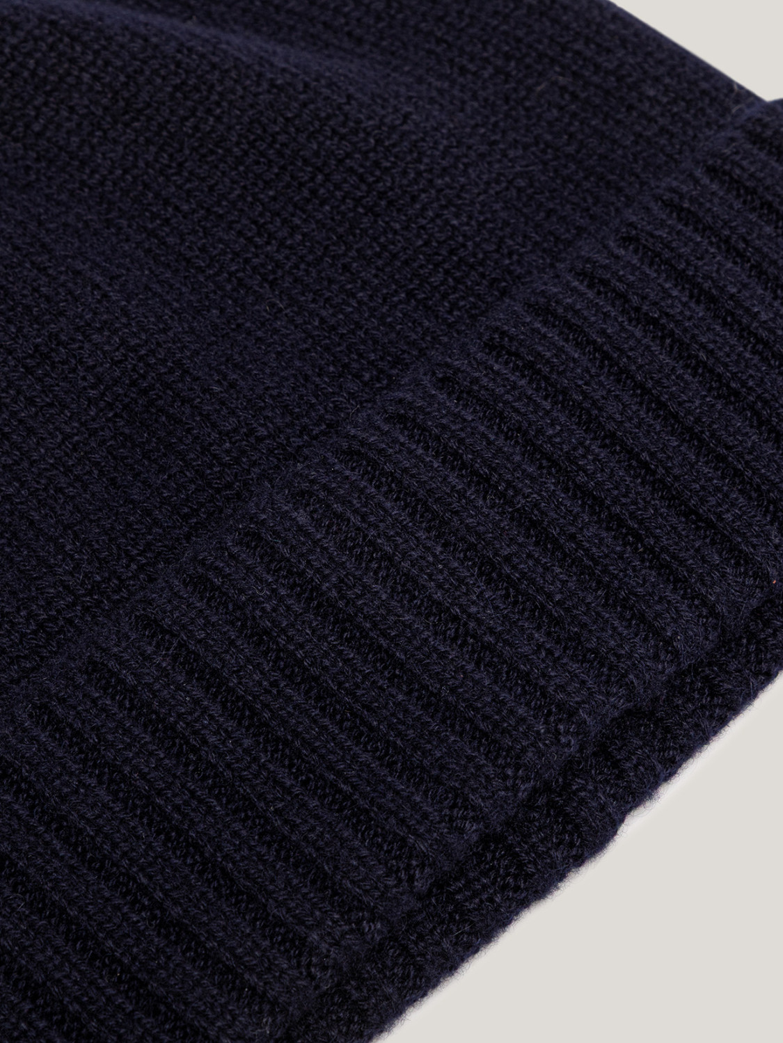 ALPHA STUDIO: GORRO DE PUNTO LISO EN CACHEMIRA