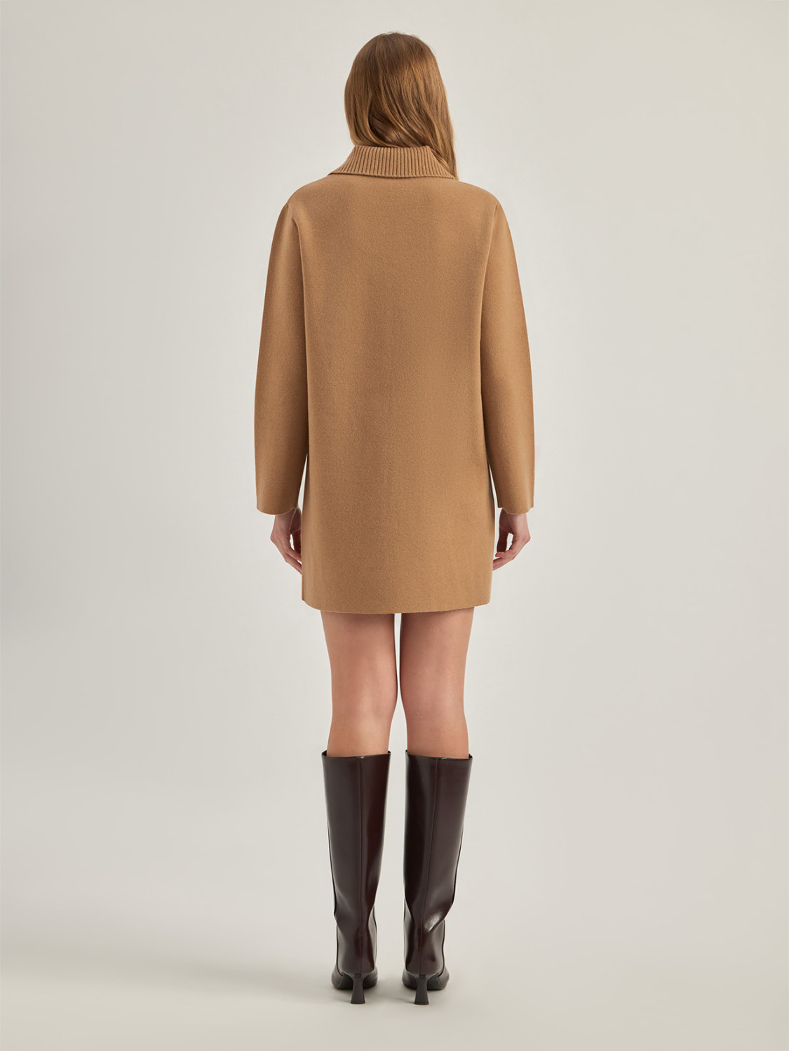 ALPHA STUDIO: DOUBLE-BREASTED COAT IN GEELONG WOOL
