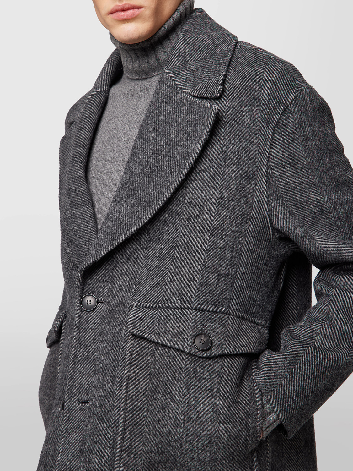 ALPHA STUDIO: COAT DOUBLE CHEVRON