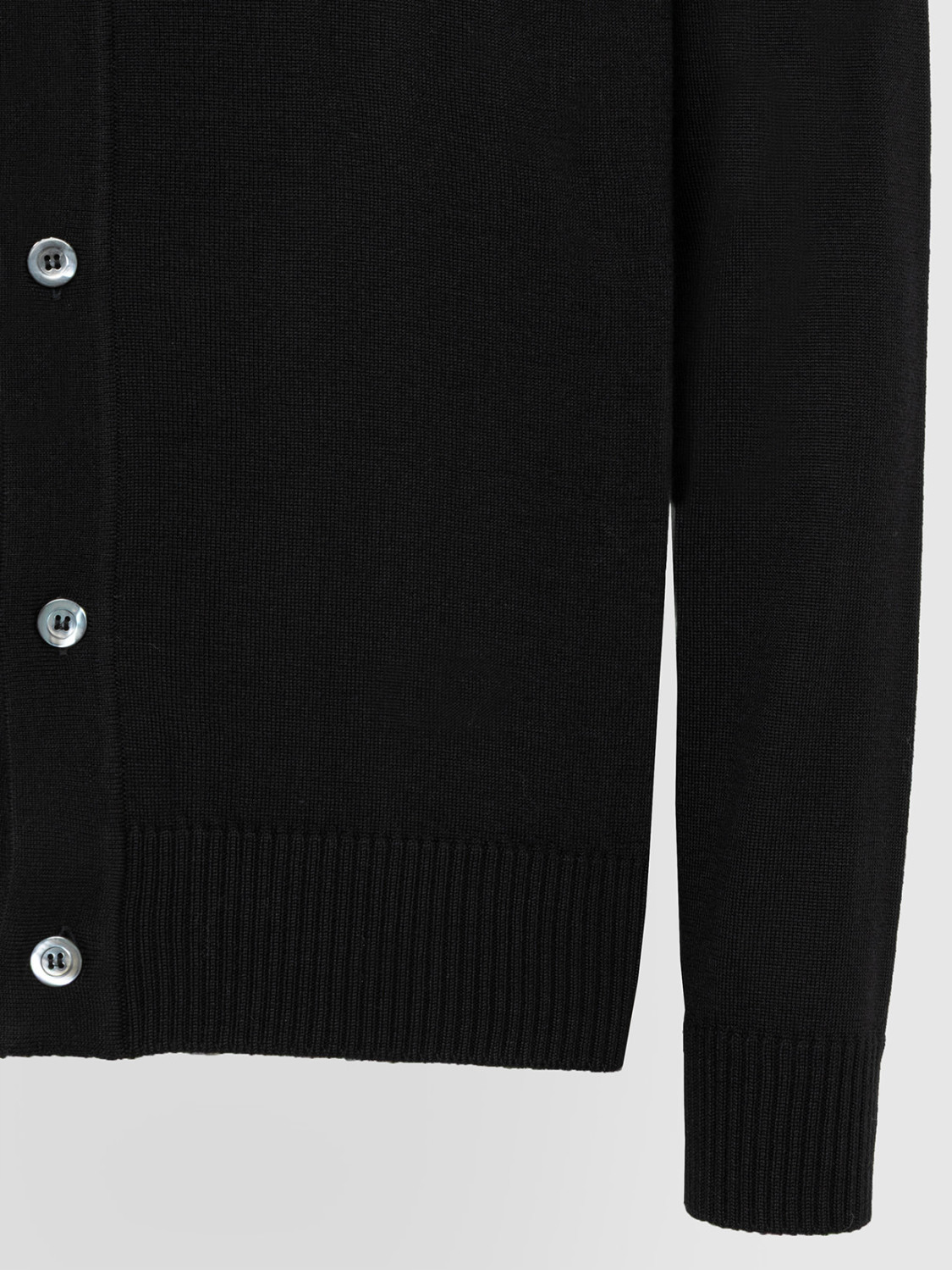 ALPHA STUDIO: BASIC MANDARIN COLLAR CARDIGAN IN MERINO WOOL