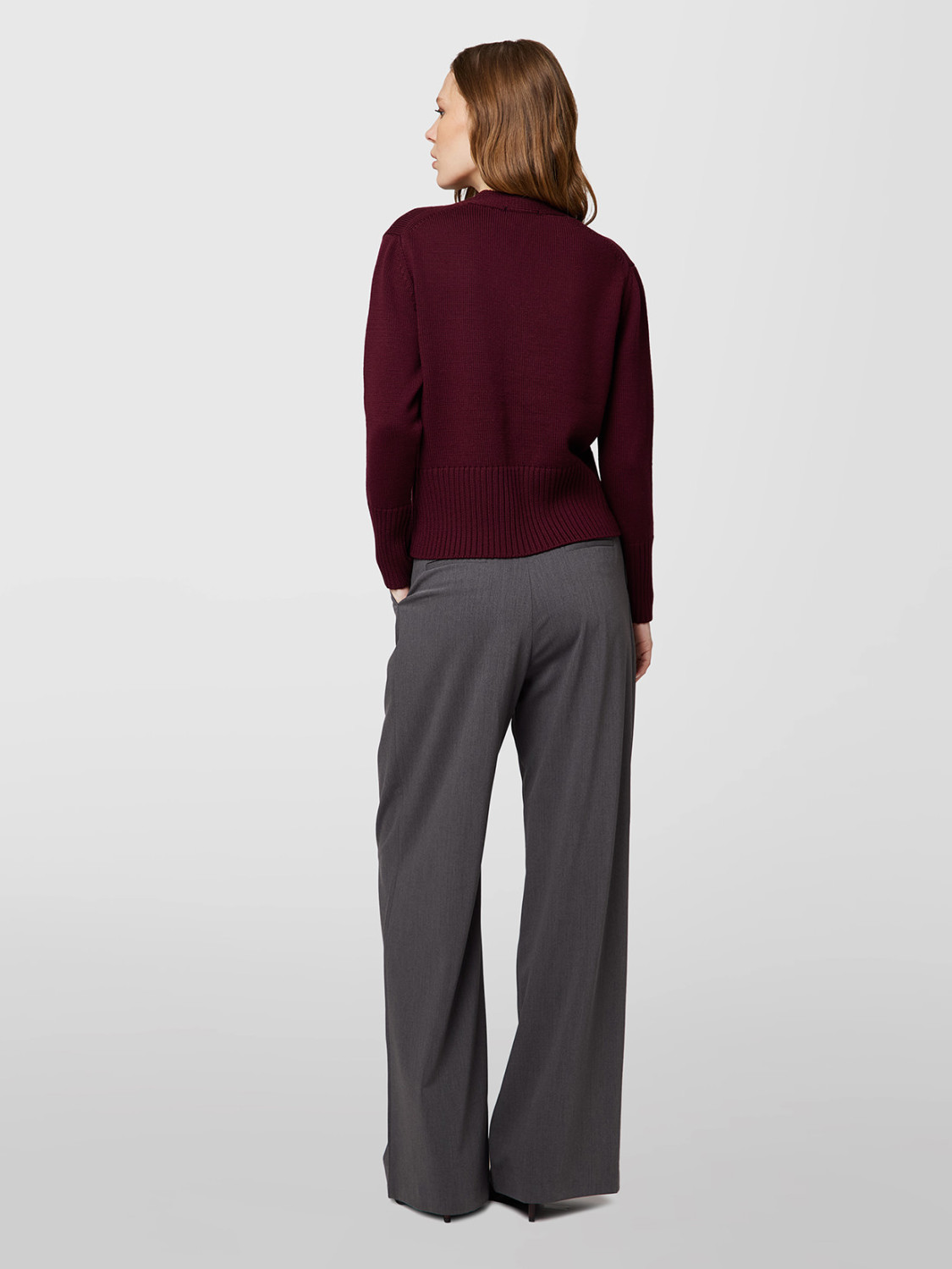 ALPHA STUDIO: ESSENTIAL CARDIGAN