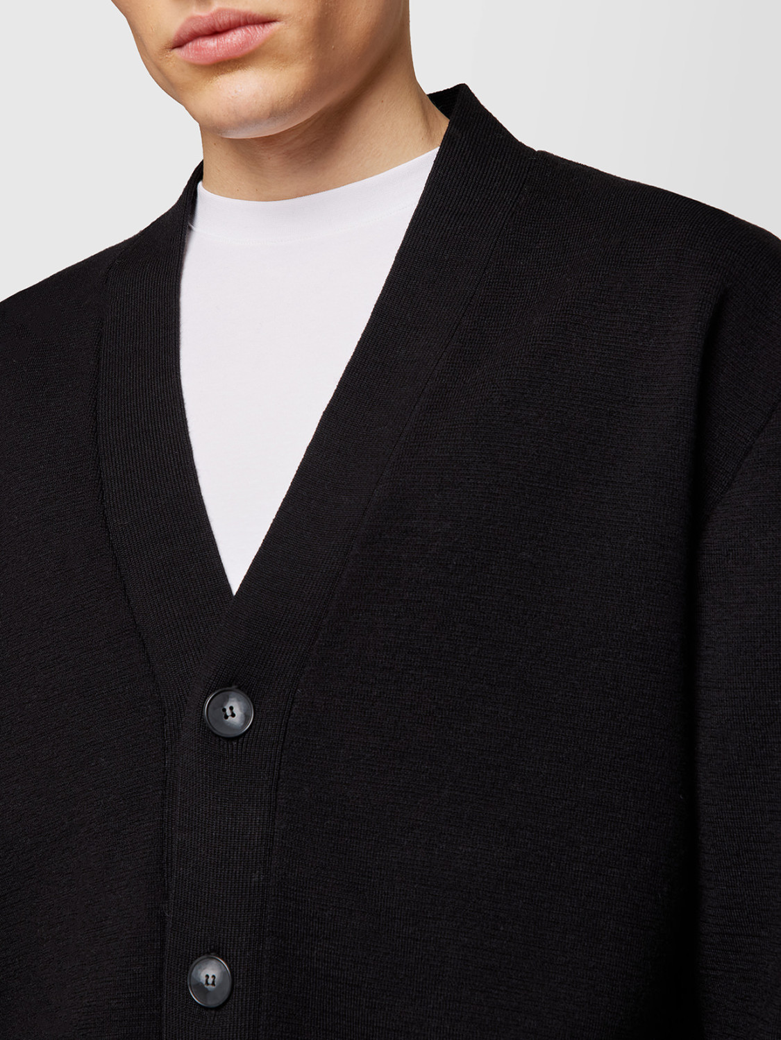 ALPHA STUDIO: CARDIGAN IN FABRIC KNIT