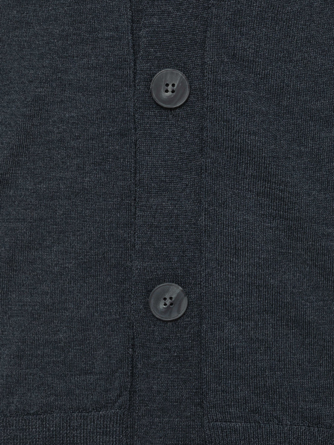 ALPHA STUDIO: CARDIGAN IN MERINO WOOL