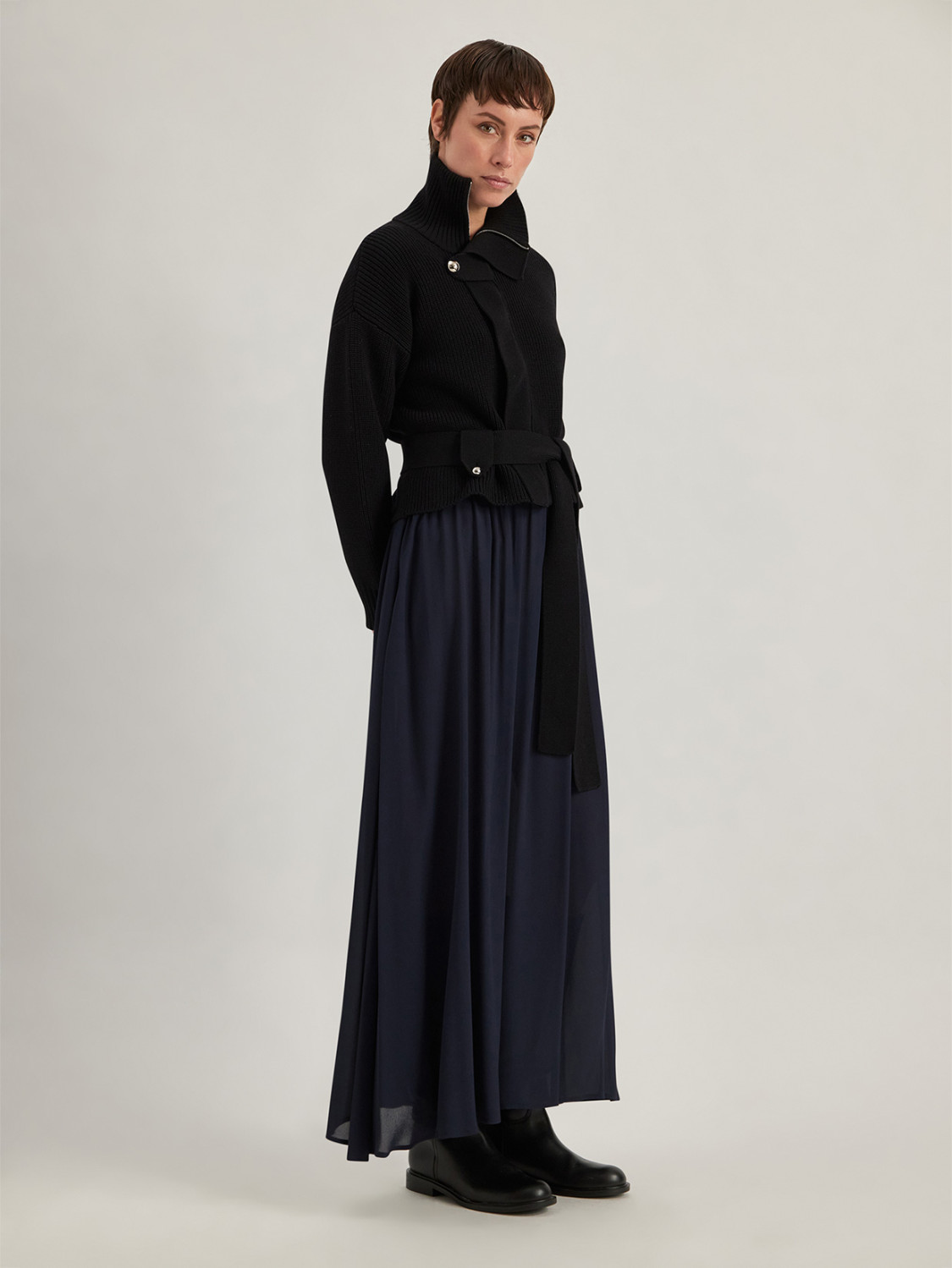 ALPHA STUDIO: CARDIGAN IN MERINO WOOL WITH ZIP