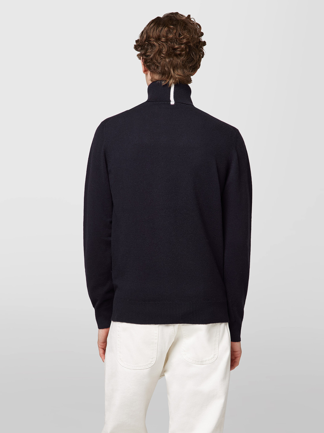 ALPHA STUDIO: URBAN BASIC TURTLENECK SWEATER IN GEELONG WOOL