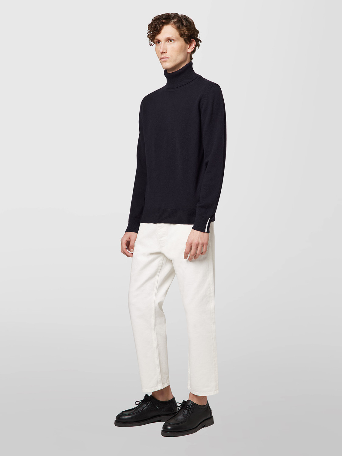 ALPHA STUDIO: URBAN BASIC TURTLENECK SWEATER IN GEELONG WOOL