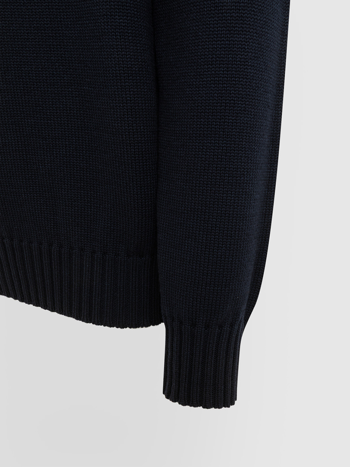 ALPHA STUDIO: CICLISTA URBANO EN MERINOS