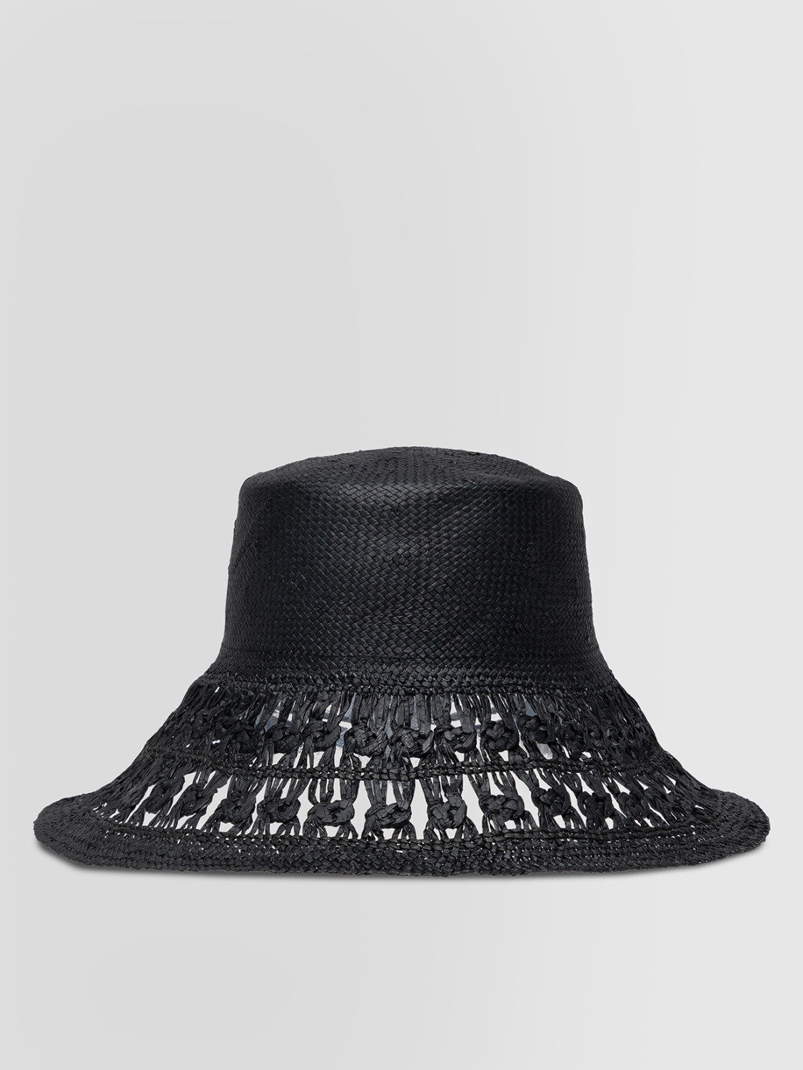 ALPHA STUDIO: CLOCHE IN CARTA TRAFORATA