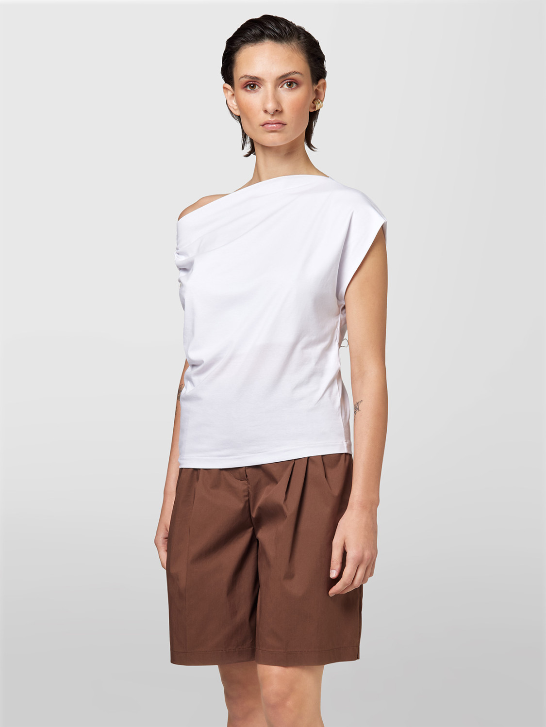 ALPHA STUDIO: COLLO ASIMMETRICO COULISSE