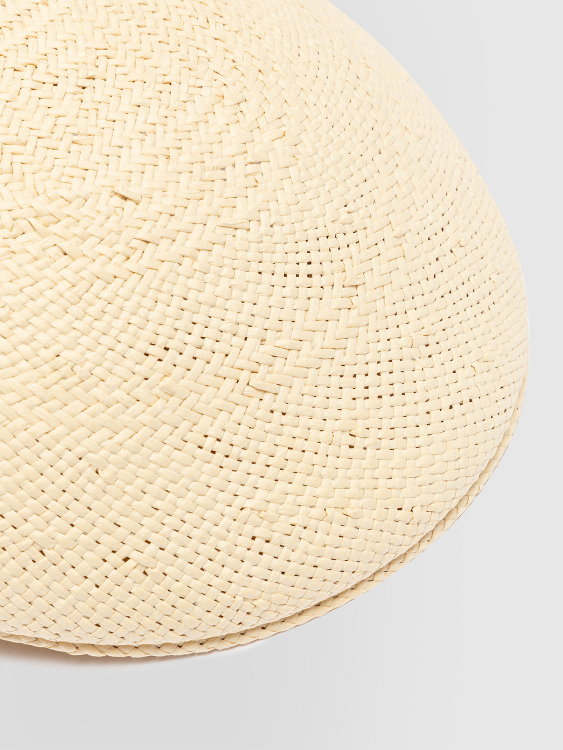 ALPHA STUDIO: COPPOLA IN CARTA INTRECCIATA