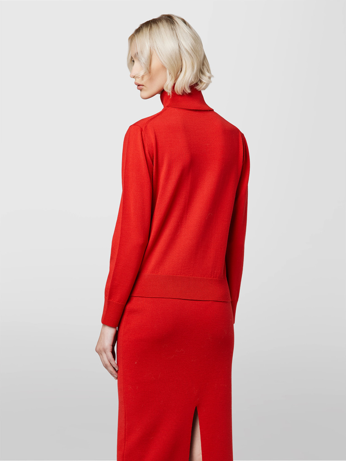 ALPHA STUDIO: TIMELESS TURTLE NECK SWEATER