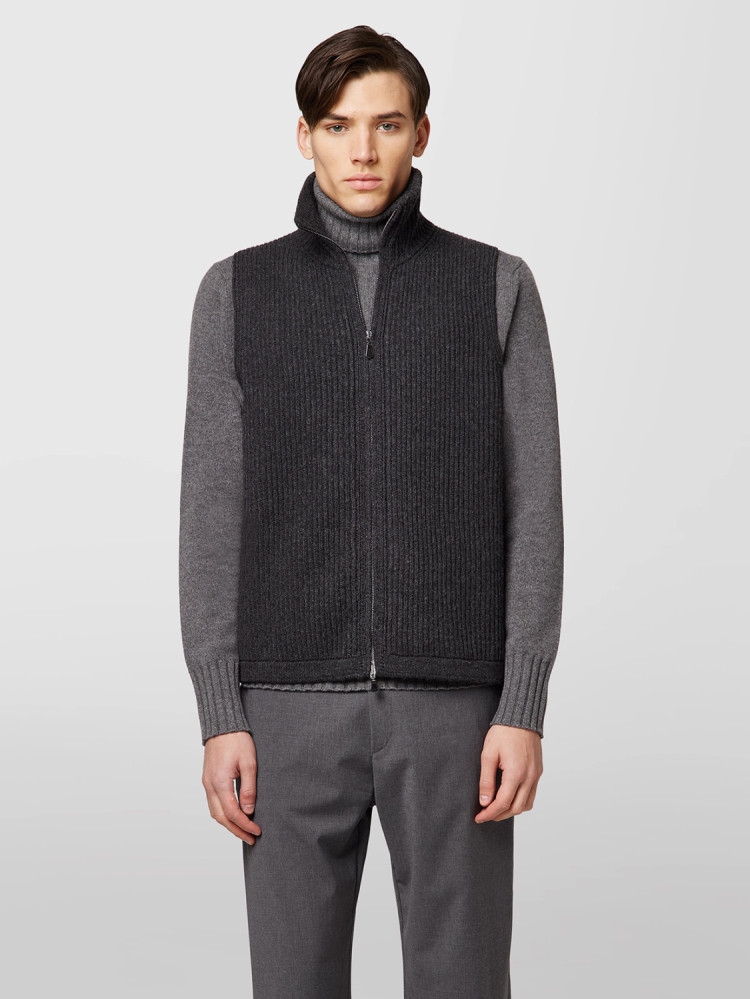 VEST IN WOOL AND CASHMERE